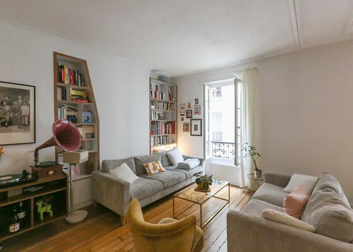 Spacious Near The *